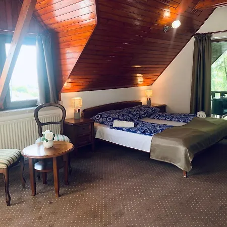 Strazsa Vendeghaz Apartament