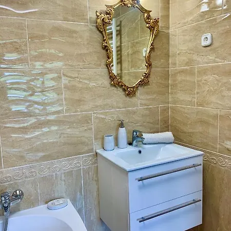Strazsa Vendeghaz Apartament