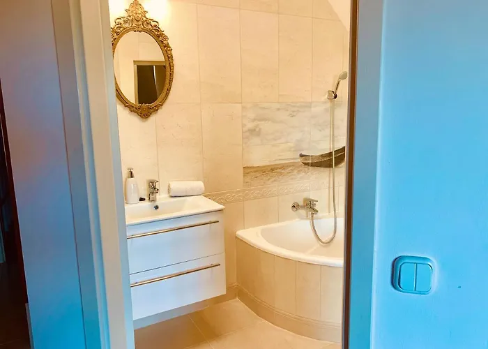 Strazsa Vendeghaz Apartament Szekszárd
